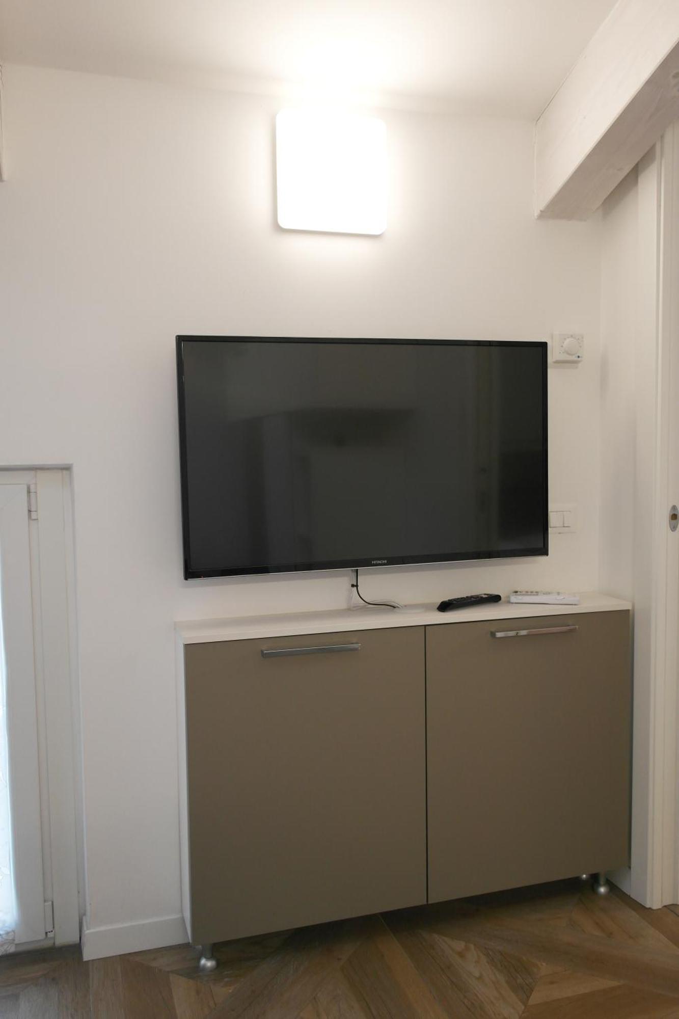 Ferienwohnung Luminoso Bilocale Zona Tibaldi Bocconi Mailand Exterior foto